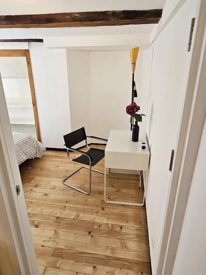 Airolo With Private Parking Apartment Bagian luar foto