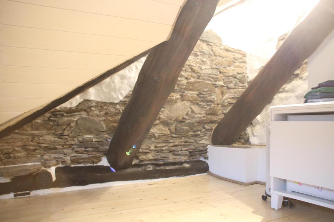 Airolo With Private Parking Apartment Bagian luar foto