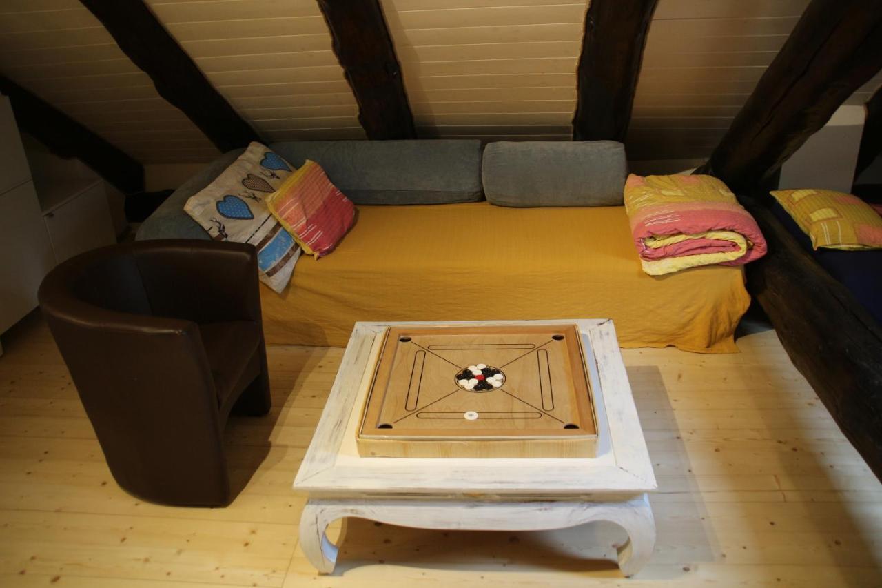 Airolo With Private Parking Apartment Bagian luar foto