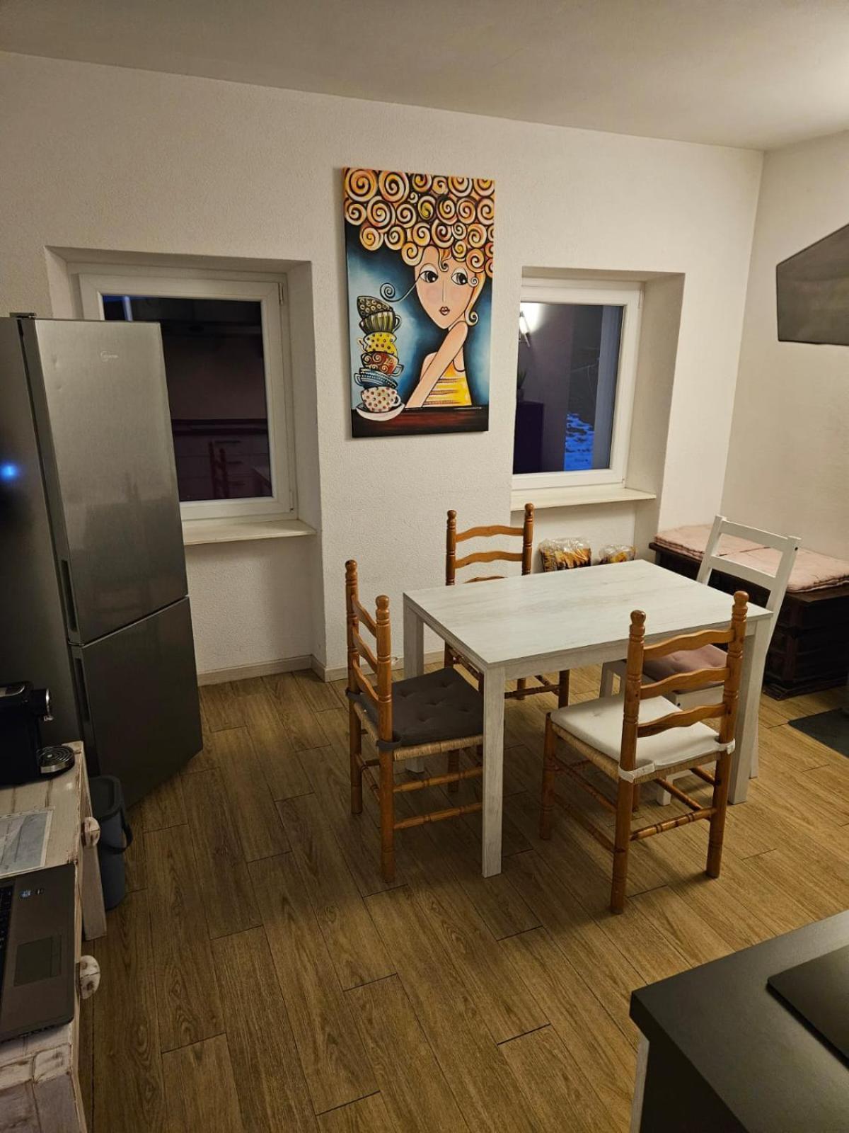 Airolo With Private Parking Apartment Bagian luar foto