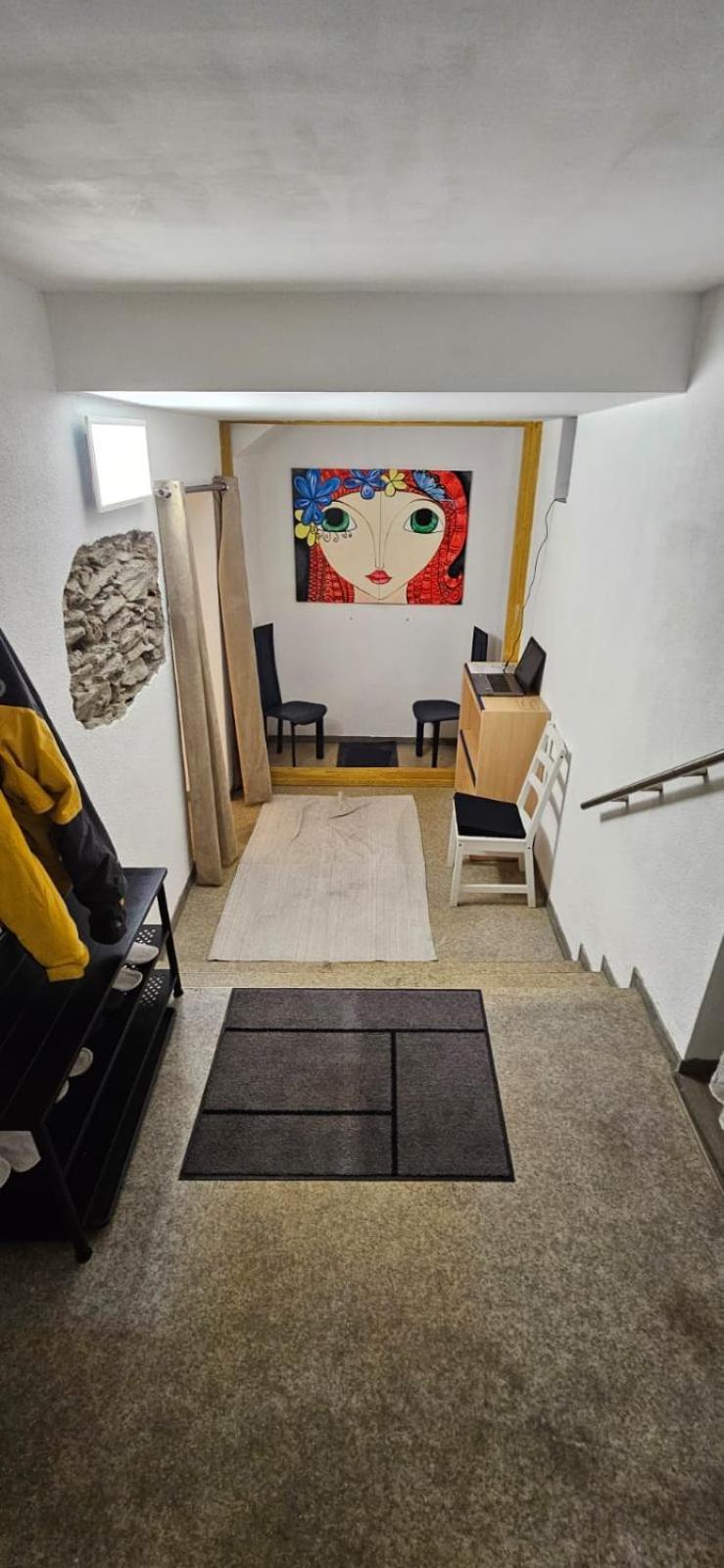 Airolo With Private Parking Apartment Bagian luar foto